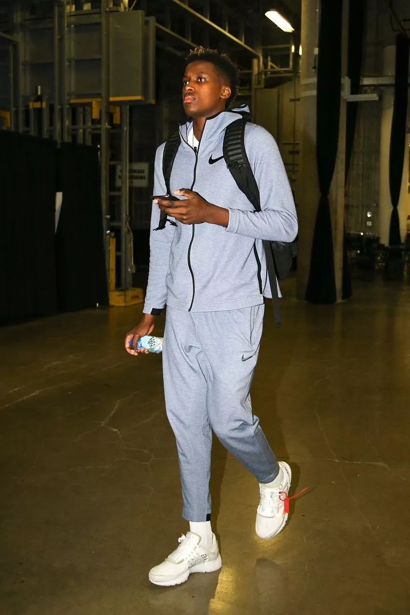 开中卫视线 开中卫视线